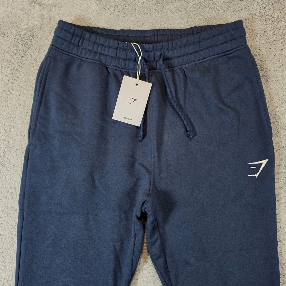 Gymshark Crest Jogger Mens Small Navy Blue Slim Fit Fleece Sweatpants Gym NWT
